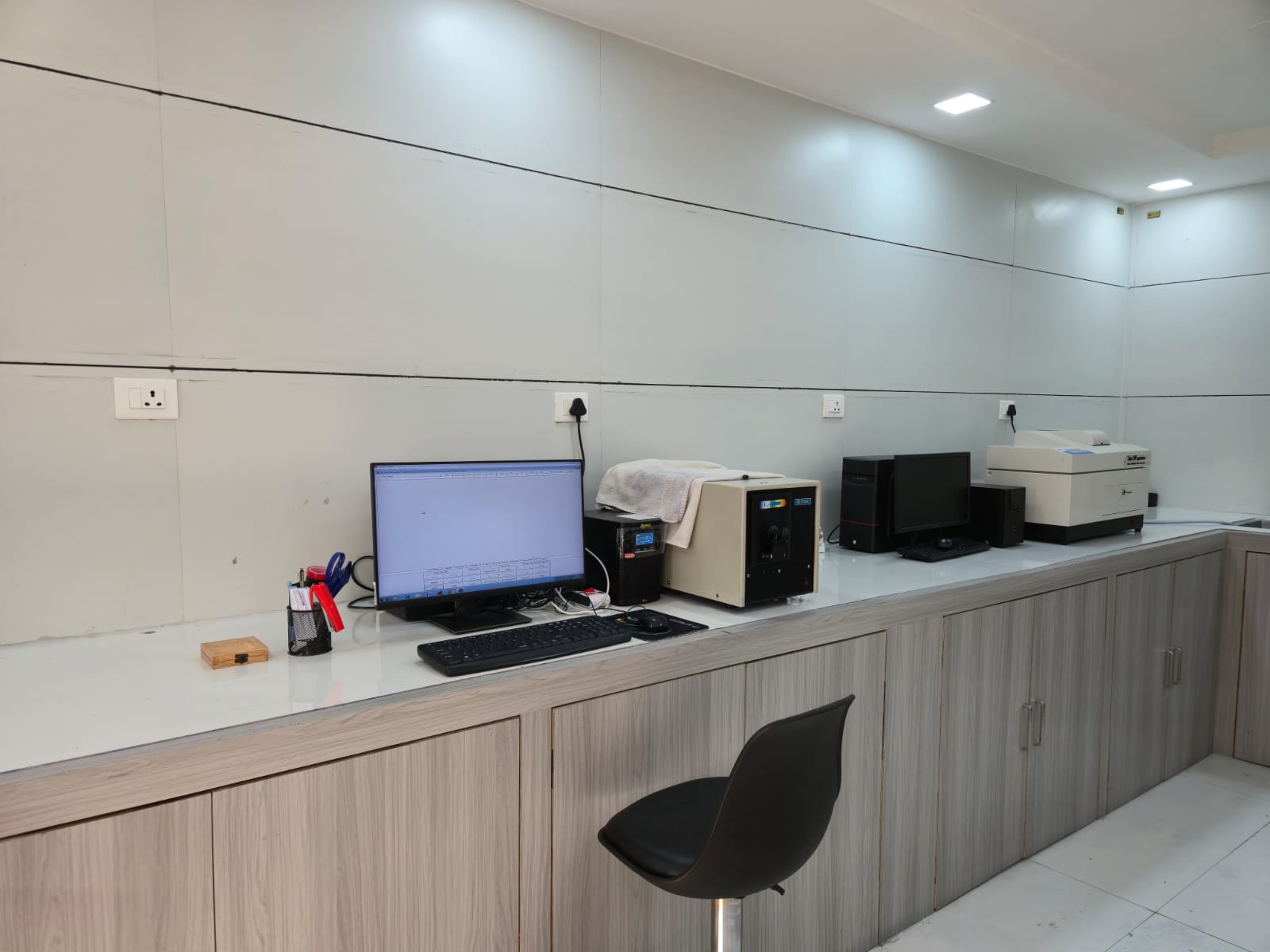 Quality control laboratory instrumentation